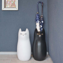 画像をギャラリービューアに読み込む, ちょこんとお座りフォルムがたまらにゃい!猫型傘立て/ブラック