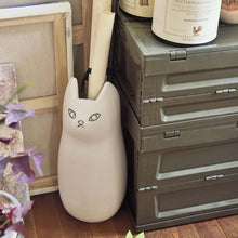 画像をギャラリービューアに読み込む, ちょこんとお座りフォルムがたまらにゃい!猫型傘立て/ホワイト